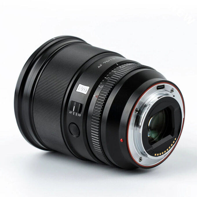Viltrox AF 75mm f/1.2 Lens for Nikon Z - Image 2